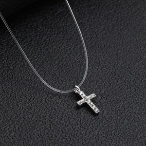 Minimalistische Legering Strass Vlinder Kruis Hanger Halsketting Onzichtbare Vislijn Transparante Ketting Voor Vrouwen Mode Sieraden