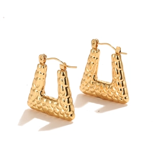 Vintage 18K gold plated stainless steel U-shaped earrings with hammered metal texture