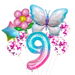 Detail van folieballon set nummer 9 met roze bloem en blauwe vlinder vormen