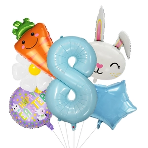 Détail du kit de ballons de Pâques avec chiffre 8 bleu, carotte et motifs Happy Easter