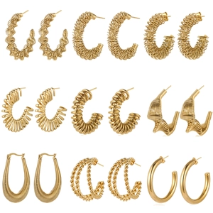 Set di 9 paia di orecchini a cerchio dorati geometrici a forma di C in acciaio inossidabile