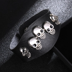 Punk Gothic Totenkopf Breites Lederarmband Legierung Metall Nieten Verstellbarer Druckknopfverschluss Unisex Hip Hop Rock Schmuck