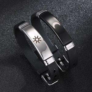 Couple Bracelets Sun Moon Engraved Stainless Steel Silicone Adjustable Strap Wristbands Lovers Fashion Jewelry
