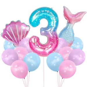 Kit ballons sirène 3ème anniversaire avec chiffre dégradé et formes de coquillages