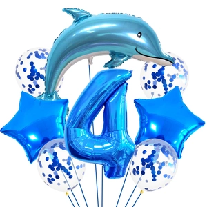 Kit de fiesta océano con delfín, globo número 4 y globos con lentejuelas azules