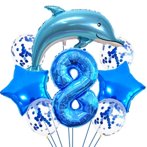 Set de globos tema océano azul con delfín, número 8, estrellas y lentejuelas azules
