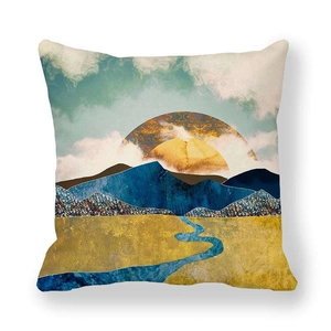Detalle de funda de cojín cuadrada con paisaje de sol jaspeado y tela de piel de melocotón