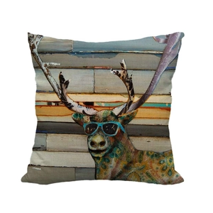 Fodera per cuscino in lino con cervo alla moda, occhiali blu e trama di legno retro