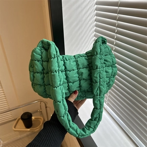 Sac à Épaule Matelassé pour Femme Nylon Léger Sac Cabas Nuage Décontracté Couleur Unie Hobo Sac Sous le Bras