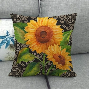 Housse de coussin en lin avec tournesols jaunes sur fond de motifs floraux vintage