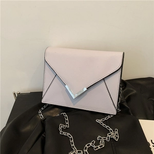 Women Envelope Crossbody Bag PU Leather Metal Chain Strap V-Shaped Buckle Retro Small Square Shoulder Purse Chic Casual