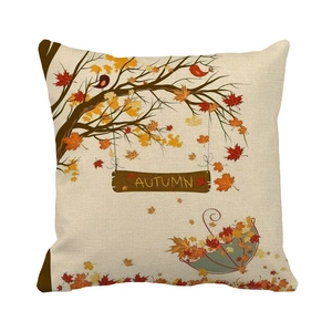 Texture détaillée de la housse de coussin en lin avec feuilles d'érable et motif AUTUMN
