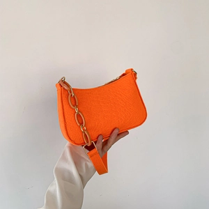 Women Minimalist Felt Baguette Underarm Bag With Acrylic Chain Strap Small Square Shoulder Bag For Casual Daily Commuting Handbag
