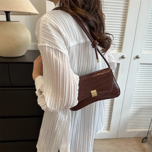 Minimalist dark brown crocodile texture crossbody bag with gold metal buckle for women