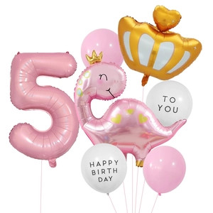 Set palloncini 5° compleanno rosa con dinosauro corona e numero cinque foil