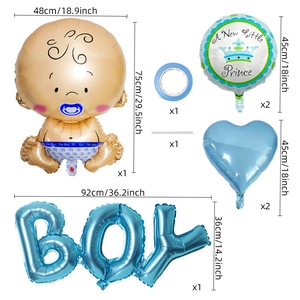 Vue détaillée du lot de ballons de fête bébé garçon avec tailles pour décorations