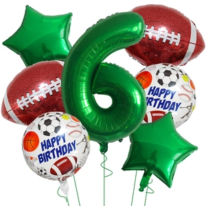 Detailansicht eines 7-teiligen Super Bowl Party-Sets mit grüner 6 und Rugby-Ballons