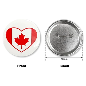Spilla cuore bandiera Canada 58mm vista fronte e retro con dettaglio spilla di sicurezza
