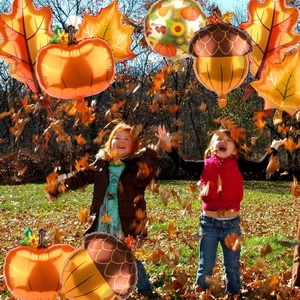 Thanksgiving balloon set with pumpkin maple leaf and acorn shapes for autumn party decor