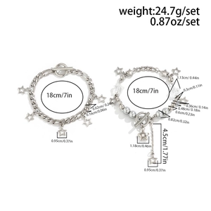 Detailed size specifications for a tiered silver star pendant bracelet set on white background