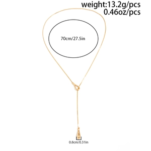 Detailed technical diagram showing 70cm chain length and gold teardrop pendant size