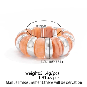 Detailed size view of pink resin and silver metal bracelet with 18cm circumference