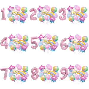 Set di palloncini per compleanno arcobaleno con grandi numeri rosa e stelle colorate per feste