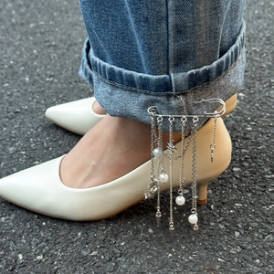 Silver safety pin brooch with star fringe chains and pearls for jeans decoration