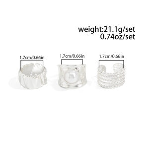 Detailed size and weight specs for three-piece silver pearl rings with hammered texture