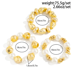Three-piece stretch bead bracelet set with 1.8cm gold textured beads and pearls