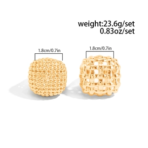 Detail of hollow woven gold rings set showing 1.8cm diameter and 23.6g weight info