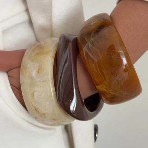 Women Fashion Chunky Resin Bangle Bracelet Minimalist Marbled Amber Wide Acetate Hand Cuff Jewelry For Daily Party Office