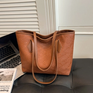Women Large Capacity Tote Bag Embossed Texture PU Leather Casual Shoulder Bag Minimalist Commute Office Handbag