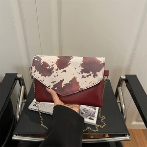 Women Crossbody Bag PU Leather Cow Print Splicing Envelope Flap Gold Metal Chain Small Square Fashion Shoulder Purse