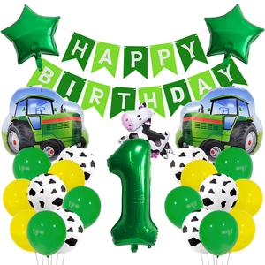 Décoration 1er anniversaire ferme avec tracteur, ballons vache et bannière de fête