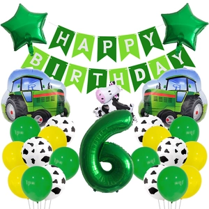 Décoration 6ème anniversaire ferme avec ballons tracteur et ballons motif vache