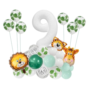 Kit fête jungle avec ballon chiffre 9 blanc, animaux de dessin animé et feuilles