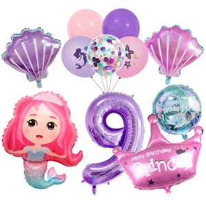 Ensemble détaillé de ballons sirène avec couronne de princesse rose et coquillages violets