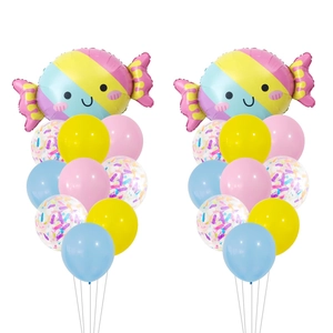 Süßigkeiten-Donut-Ballon-Set mit Macaron-Latex und gestreiften Süßigkeiten-Folien