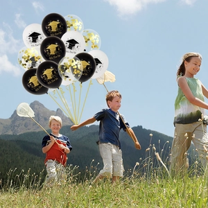 Kit de ballons de graduation avec ballons noirs blancs et à paillettes dorées
