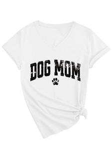 Close-up of Dog Mom print and knotted hem on white V-neck short sleeve T-shirt