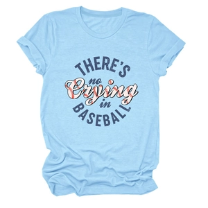 Hellblaues Retro-Baseball-T-Shirt mit Rundhalsausschnitt und sportlichem Grafikdruck