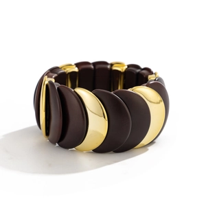 Fashionable geometric stretch bracelet with brown resin discs and gold metallic accents