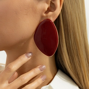 Retro oversized burgundy enamel irregular oval earrings with elegant gold alloy trim