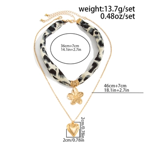 Detaillierte Größenangaben für Leoparden-Choker und Halskette mit Herzanhänger-Set