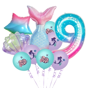 Détail du set de ballons 9 ans thème sirène avec dégradés de couleurs et coquillages
