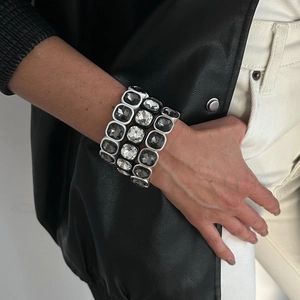 Détails de bracelets extensibles en cristal carré géométrique noir et métal argenté