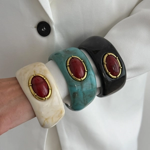 Bracelet Jonc Large Vintage Résine Texture Marbre Pierre Rouge Synthétique Manchette Métal Poli Bijoux Femmes