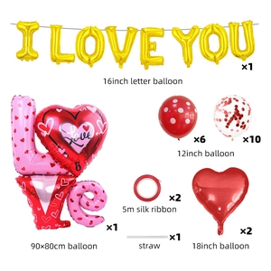 Inventaire détaillé du kit de ballons Saint-Valentin avec lettres dorées et cœurs rouges