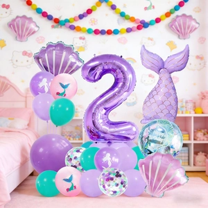 Set de ballons 2e anniversaire sirène avec queue violette et décorations en coquillage